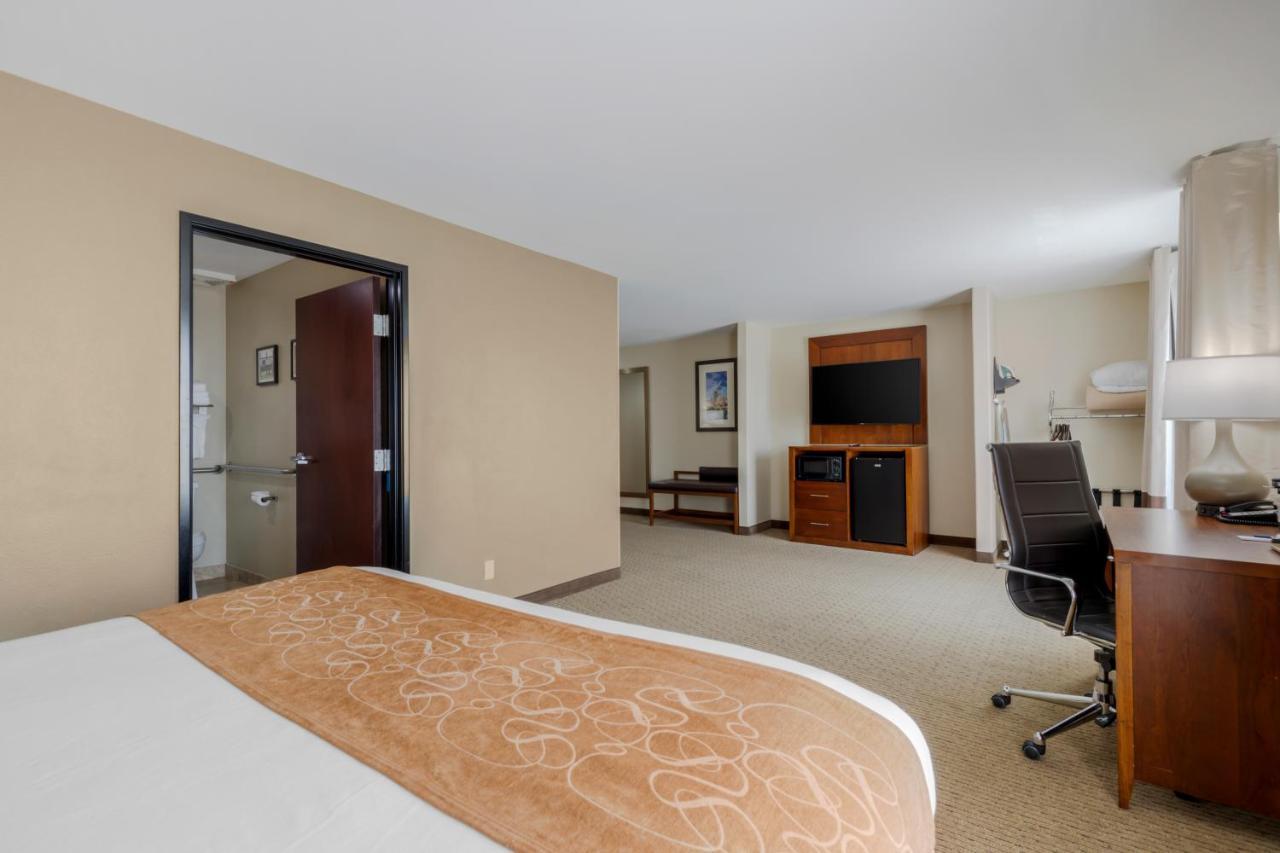 Comfort Suites Pflugerville - Austin North Kültér fotó